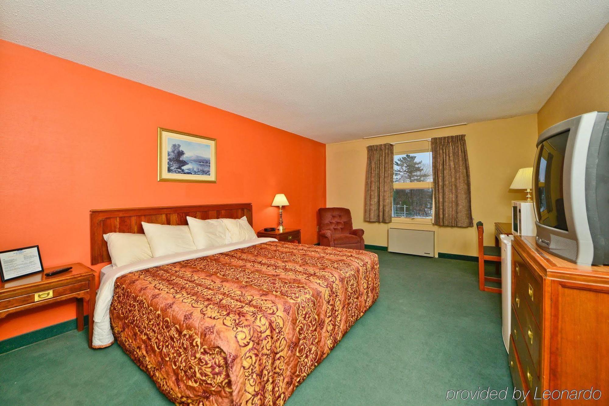 Best Value Inn & Suites Парри-Саунд Экстерьер фото