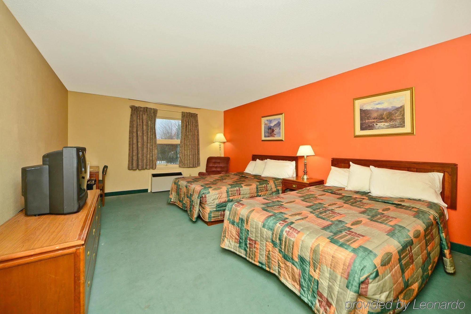 Best Value Inn & Suites Парри-Саунд Экстерьер фото