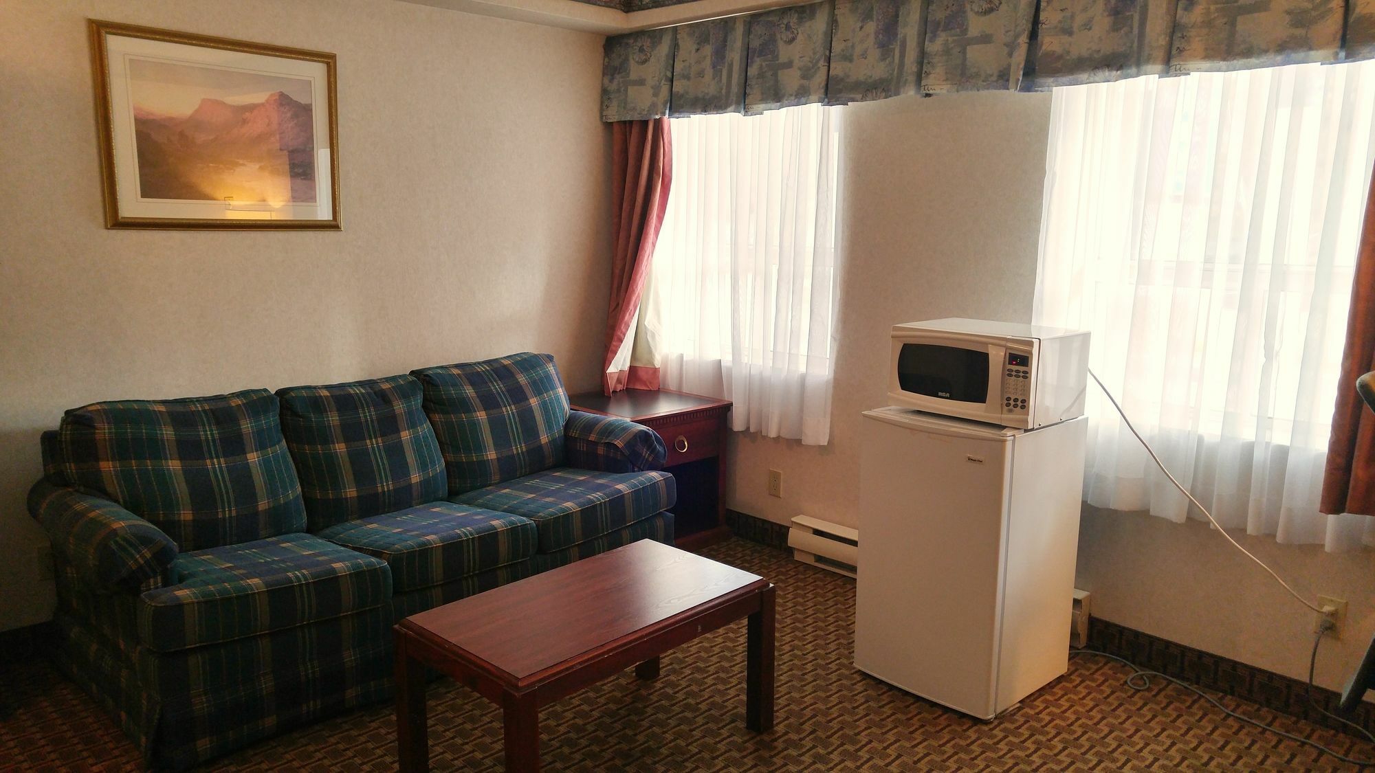 Best Value Inn & Suites Парри-Саунд Экстерьер фото